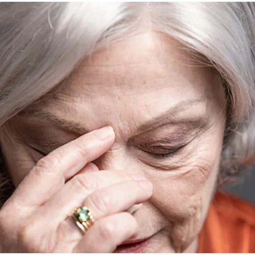 7 γυναικείοι και 6 ανδρικοί μονόλογοι έρχονται στη σκηνή